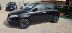 
										LANCIA Ypsilon 1.2 69 CV 5p. GPL Ecochic Gold full									