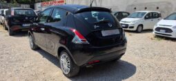
										LANCIA Ypsilon 1.2 69 CV 5 porte GPL Ecochic Gold full									